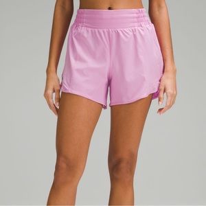Lululemon hotty hot short 4inch In Dahlia Mauve size 10